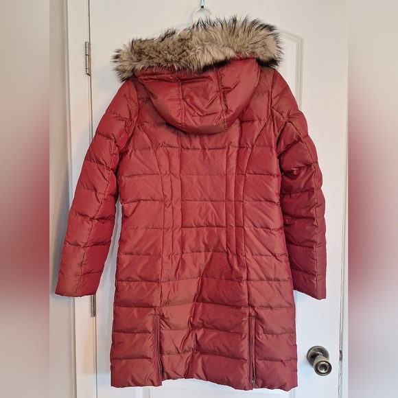 Lands' End Women's Brick Red Puffer Coat with Faux Fur Hood - Picture 4 of 8